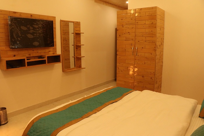 Rooms At Tapovan Inn Hotel And Resort